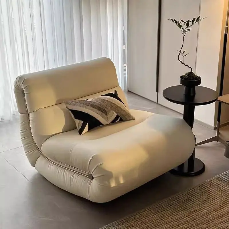 Living room cream wind, autumn and winter light luxury single sofa chair, rocking chair lying
Living room cream wind, autumn and winter light luxury single sofa chair, rocking chair lying