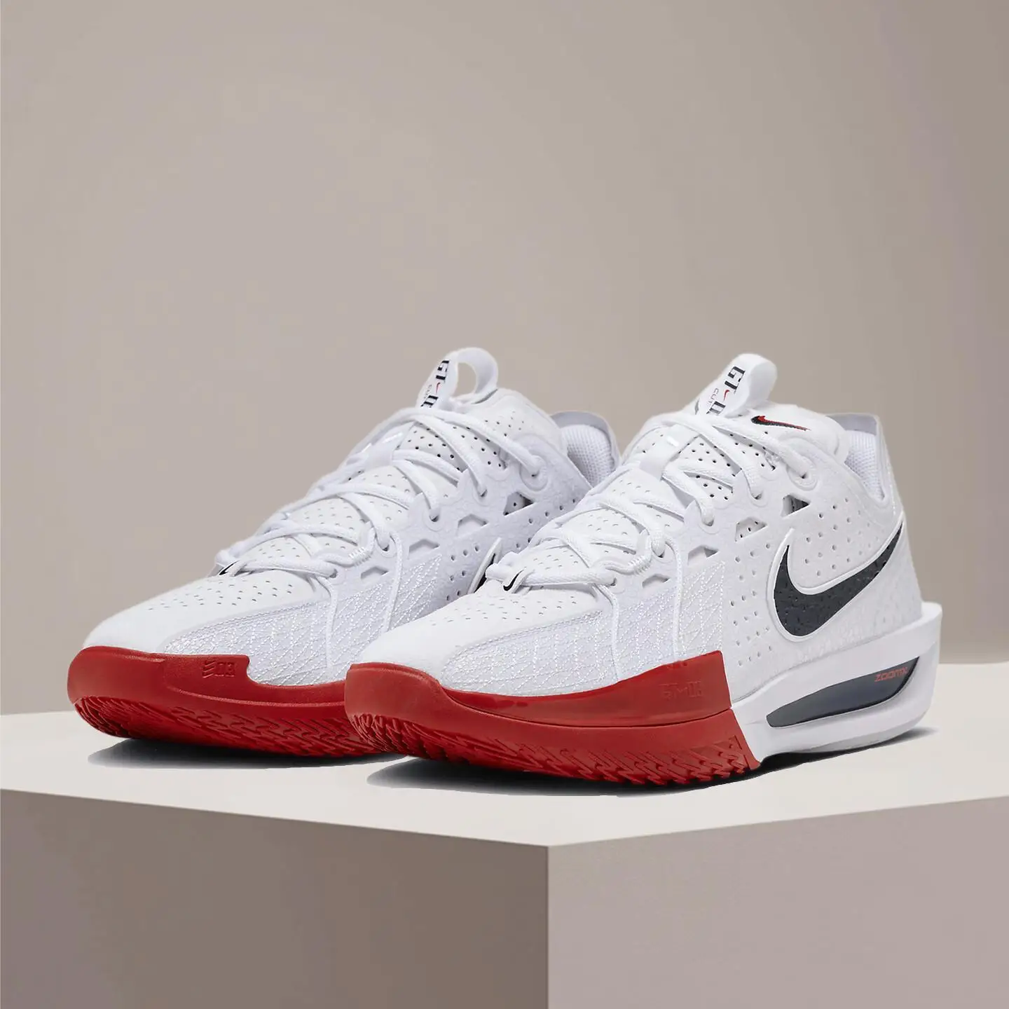 Nike G.T. Баскетбольные кроссовки Cut 3 Easter Edition: комфортные, плотно прилегающие, с амортизацией, прочные и нескользящие, модель DV2918-103
Nike G.T. Баскетбольные кроссовки Cut 3 Easter Edition: комфортные, плотно прилегающие, с амортизацией, прочные и нескользящие, модель DV2918-103