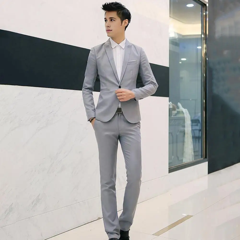 3d Silhouette Suit Slim Fit Men's Suit Set Lapel Coat Mid-rise Pants Solid Color Workwear with Neat Shoulder Lines Men Suit Coat
3d Silhouette Suit Slim Fit Men's Suit Set Lapel Coat Mid-rise Pants Solid Color Workwear with Neat Shoulder Lines Men Suit Coat