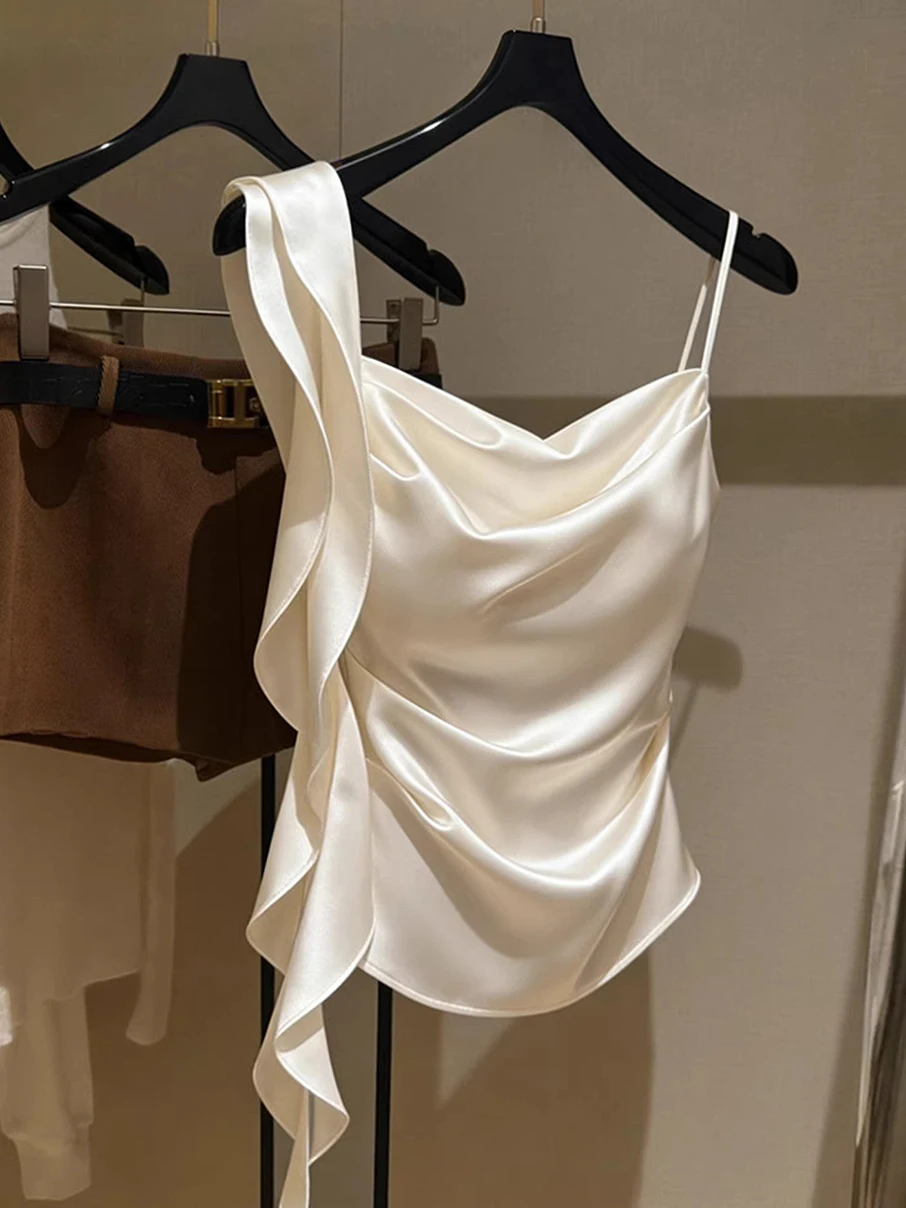 Elegant Sleeveless Strap Vest Women's Summer Waist-Cinching Design Short Frock French Style Polyester Fiber Casual Wear
Elegant Sleeveless Strap Vest Women's Summer Waist-Cinching Design Short Frock French Style Polyester Fiber Casual Wear
