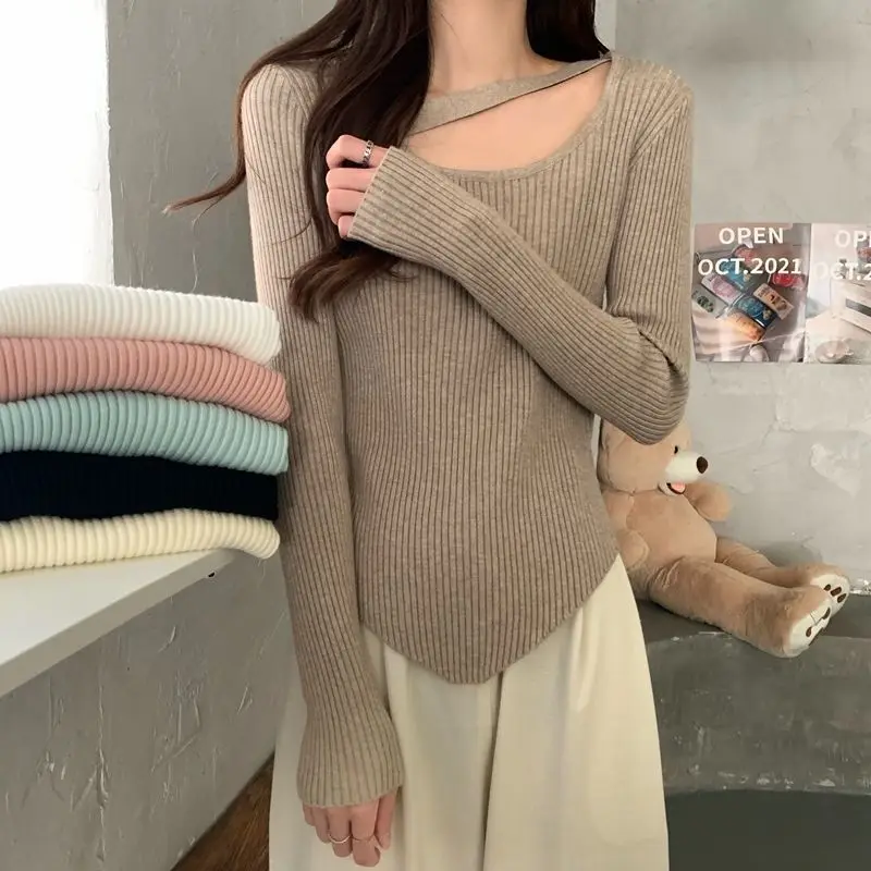 Women's Knitted Sweater Short Style Long Sleeve Base Layer Shirt Trendy Asymmetric Design Autumn Winter Fashion Inner Wear
Women's Knitted Sweater Short Style Long Sleeve Base Layer Shirt Trendy Asymmetric Design Autumn Winter Fashion Inner Wear