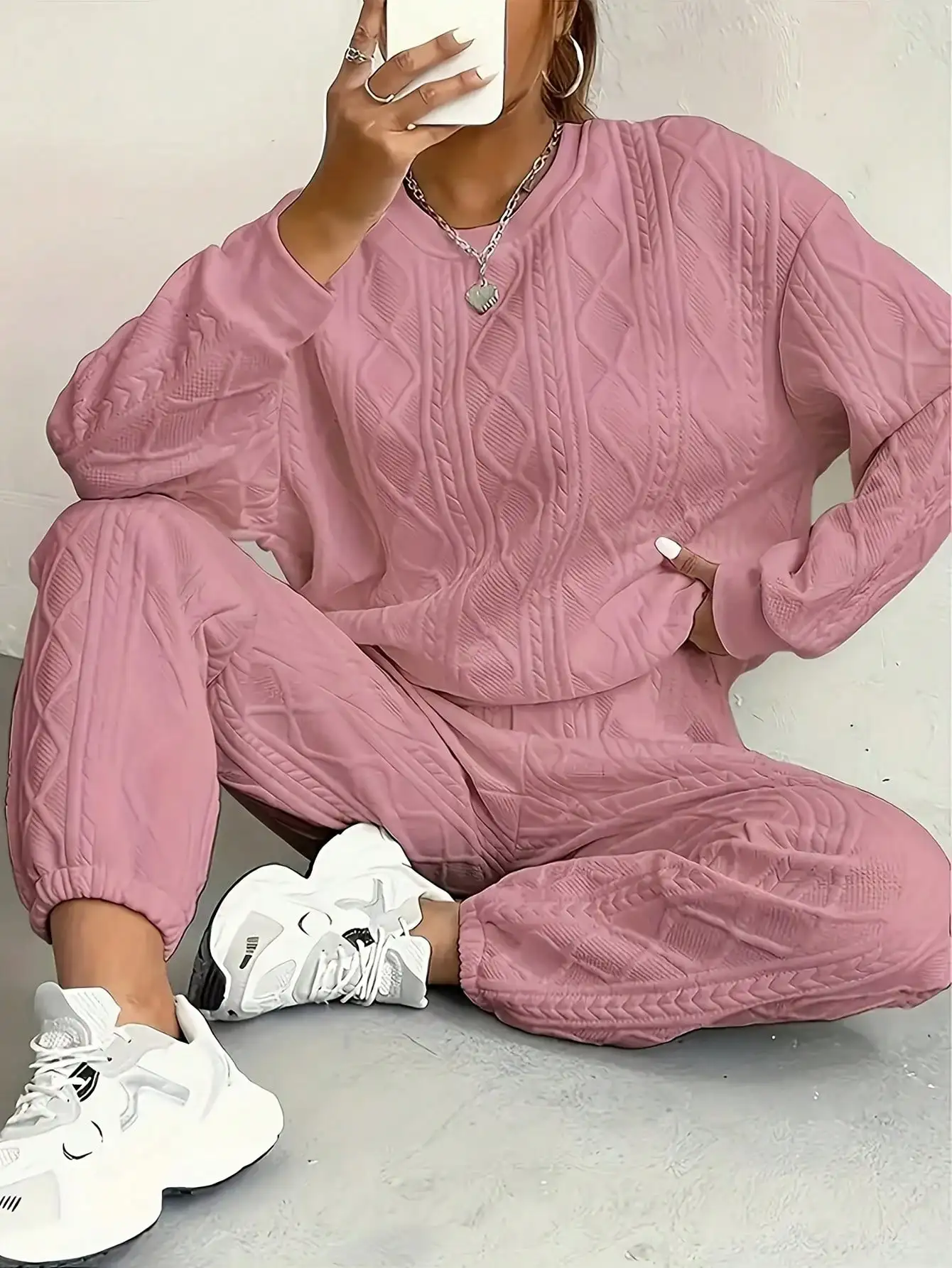 Pink Cable Knit Two Piece Set with Loose Fit and Pockets for Casual Wear
Pink Cable Knit Two Piece Set with Loose Fit and Pockets for Casual Wear