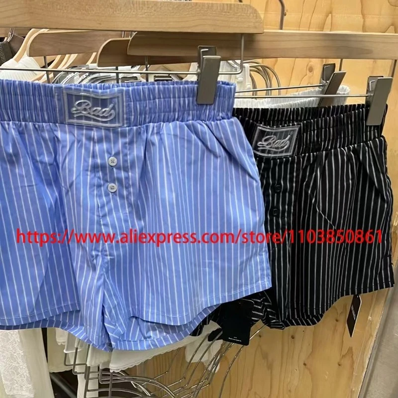 Fashion Trend Badblood Shorts High Quality Striped Loose Men Women Summer Sports Niche Brand Badblood Casual Shorts
Fashion Trend Badblood Shorts High Quality Striped Loose Men Women Summer Sports Niche Brand Badblood Casual Shorts
