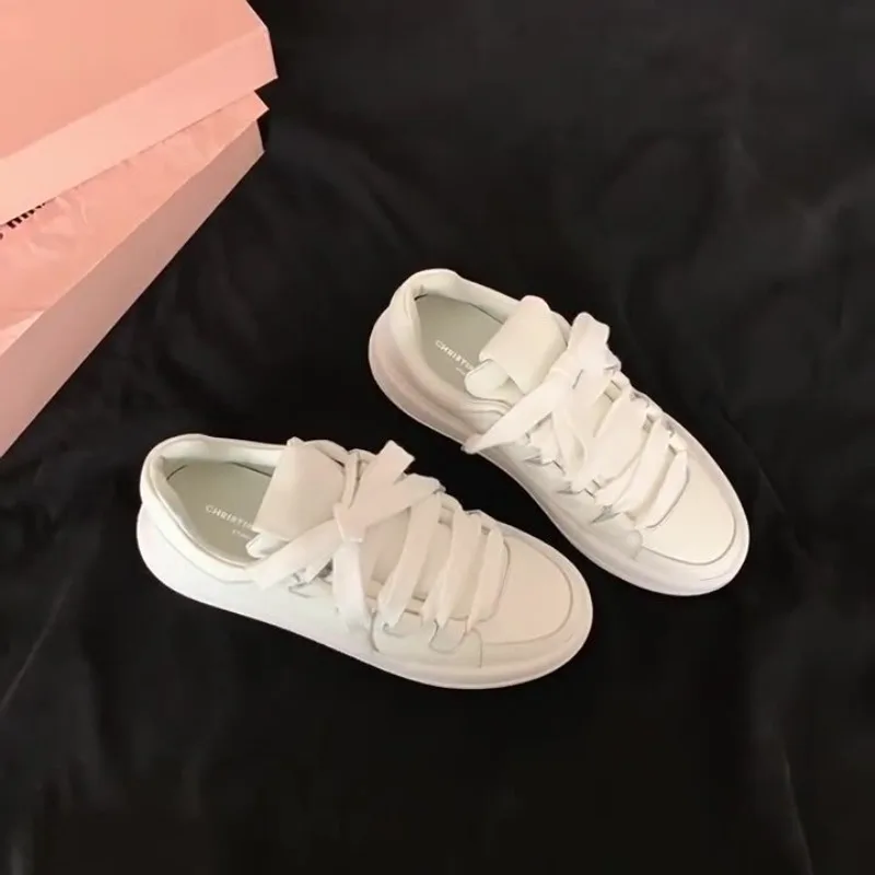 Women's White Platform Sneakers 2026 New Lace-up Casual Board Shoes,Comfortable Leather Trainers Korean Style Fashion Footwear
Women's White Platform Sneakers 2026 New Lace-up Casual Board Shoes,Comfortable Leather Trainers Korean Style Fashion Footwear