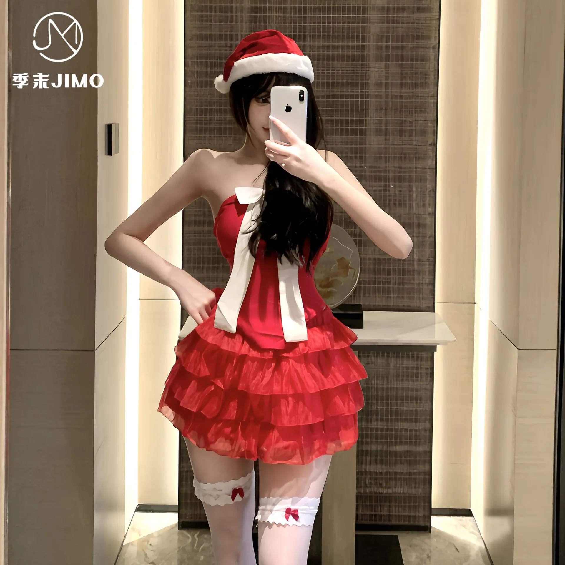 Новое женское сексуальное новогоднее красное нижнее белье с открытыми плечами, милое рождественское платье для девочек, костюмы для вечеринок, милая ночная рубашка-пачка
Новое женское сексуальное новогоднее красное нижнее белье с открытыми плечами, милое рождественское платье для девочек, костюмы для вечеринок, милая ночная рубашка-пачка