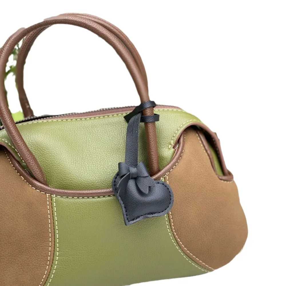 New Solid Color Heart Bag Pendant Soft Daisy Love Leather Bag Pendant Bowknot Heart Shaped Car Keychain Bag
New Solid Color Heart Bag Pendant Soft Daisy Love Leather Bag Pendant Bowknot Heart Shaped Car Keychain Bag
