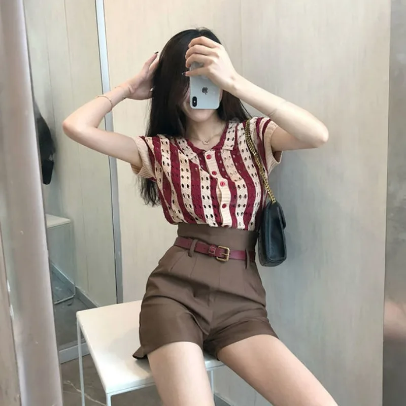 2024 Summer New Short-sleeved Ins Top Peter Pan Collar Hot-selling French Style Sweet Hollow Out Knitted Cardigan
2024 Summer New Short-sleeved Ins Top Peter Pan Collar Hot-selling French Style Sweet Hollow Out Knitted Cardigan