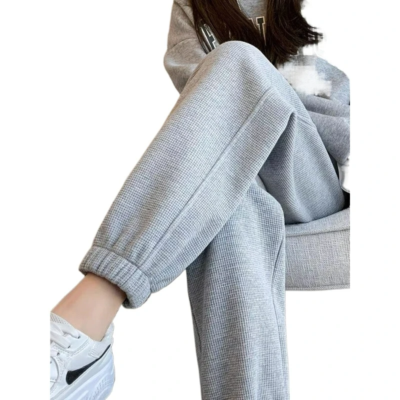 Pure Color Waffle Sports Pants Women Spring Autumn Bundle Feet Loose Black New Gray Sweatpants Winter Plus Fleece Casual Pants
Pure Color Waffle Sports Pants Women Spring Autumn Bundle Feet Loose Black New Gray Sweatpants Winter Plus Fleece Casual Pants