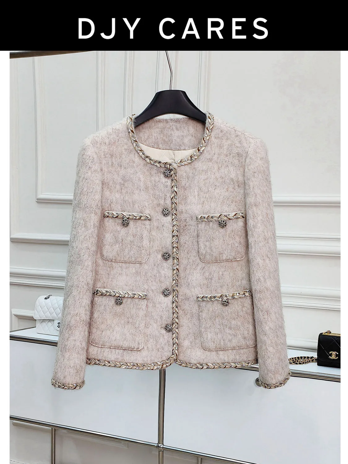 New Coarse tweed autumn and winter with cotton wheat ear velvet coffee colored jacket and top big size
New Coarse tweed autumn and winter with cotton wheat ear velvet coffee colored jacket and top big size