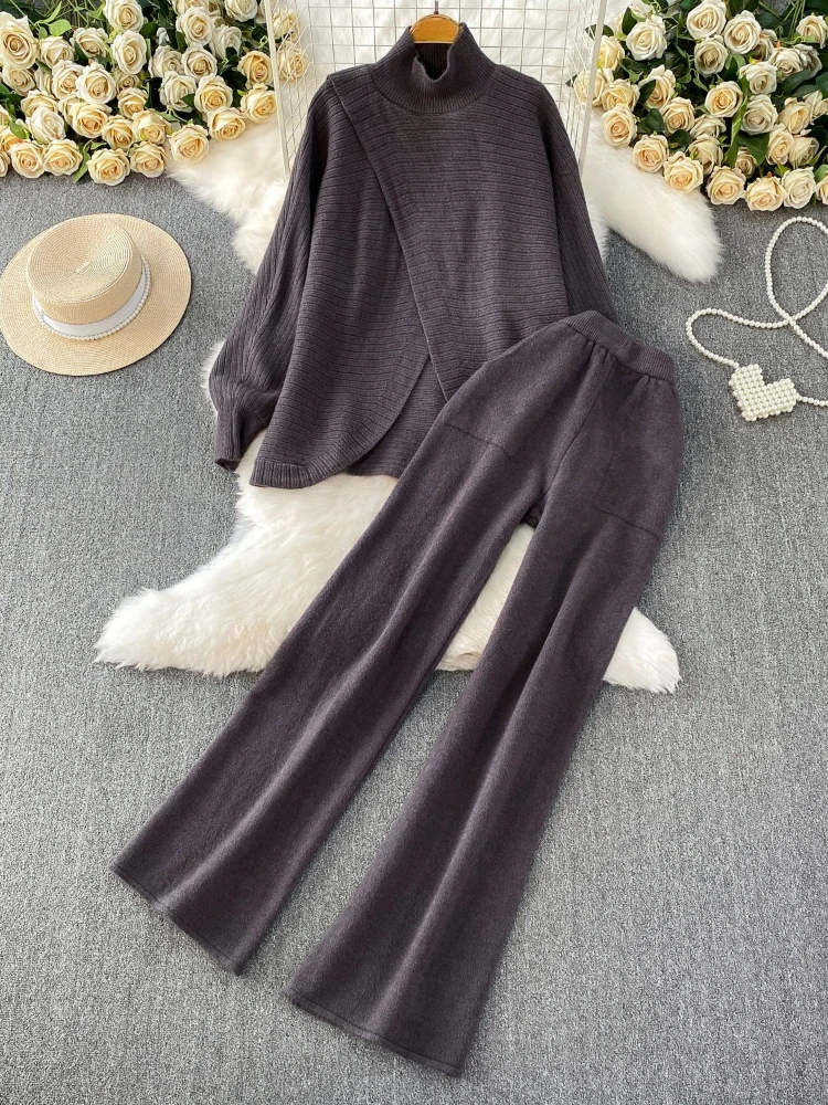Утягивающий и толстый теплый свитер с высоким воротником и широкие брюки с высокой талией, женский однотонный комплект из двух предметов
Утягивающий и толстый теплый свитер с высоким воротником и широкие брюки с высокой талией, женский однотонный комплект из двух предметов