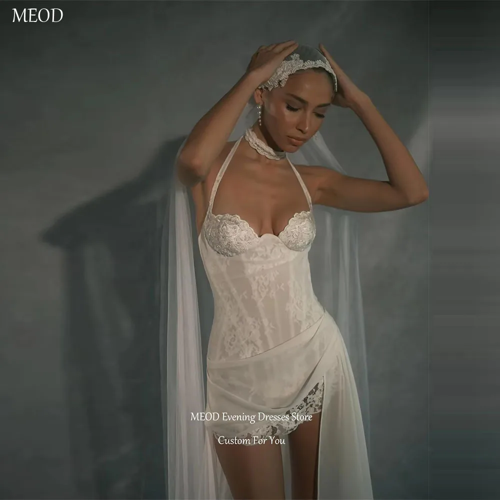 MEOD White Halter Neck A Line Wedding Dress Sleeveless Short Bridal Gown Lace Appliques Backless Robe De Mariée Customized
MEOD White Halter Neck A Line Wedding Dress Sleeveless Short Bridal Gown Lace Appliques Backless Robe De Mariée Customized