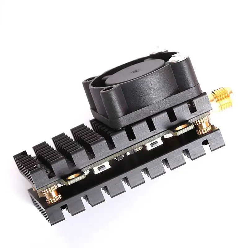 10Km Range 5.8Ghz 2W FPV Transmitter launcher 2W and 1200TVL fpv camera + 4.3 inch IPS Monitor with DVR 5.8Ghz 40CH Receiver
10Km Range 5.8Ghz 2W FPV Transmitter launcher 2W and 1200TVL fpv camera + 4.3 inch IPS Monitor with DVR 5.8Ghz 40CH Receiver