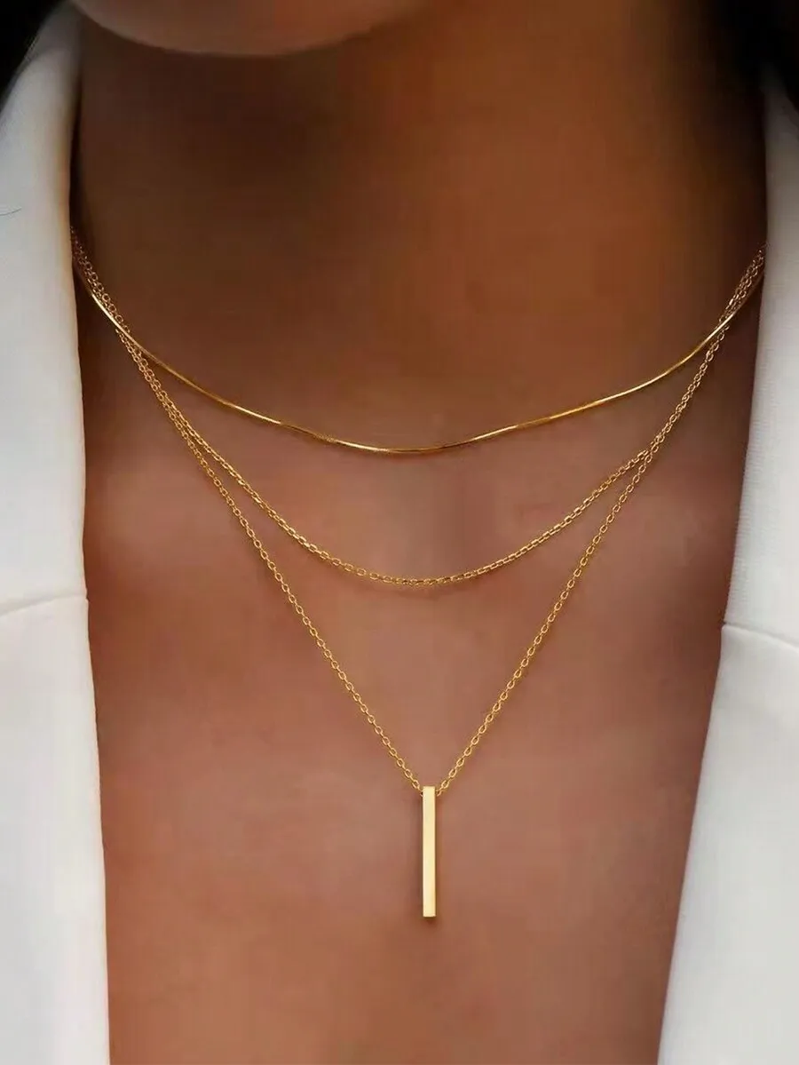 1pc Women's Elegant Square Multi-Layer Necklace
1pc Women's Elegant Square Multi-Layer Necklace