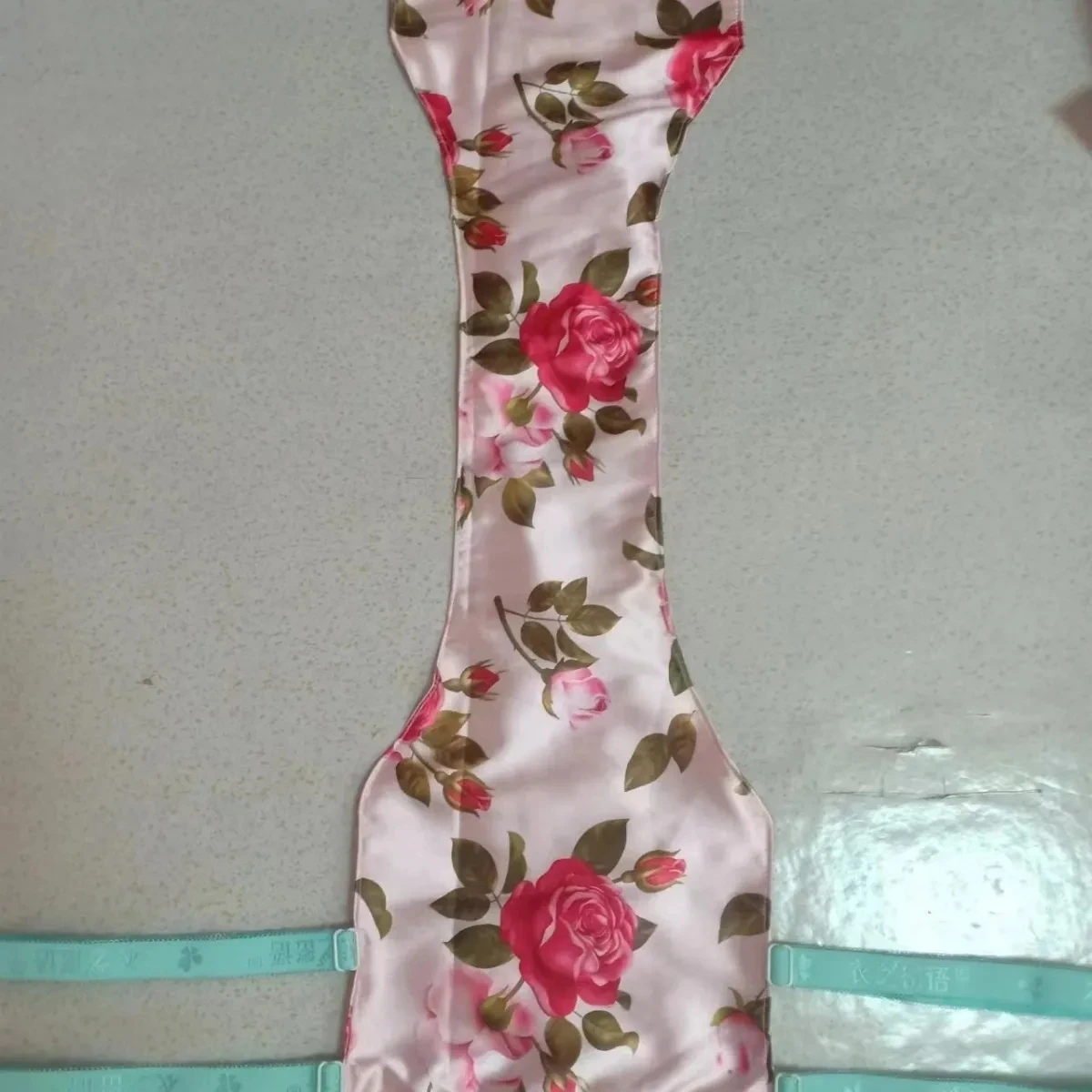 Handmake Silky Touch Light Weight T-briefs Flower Prints Thong Panties
Handmake Silky Touch Light Weight T-briefs Flower Prints Thong Panties