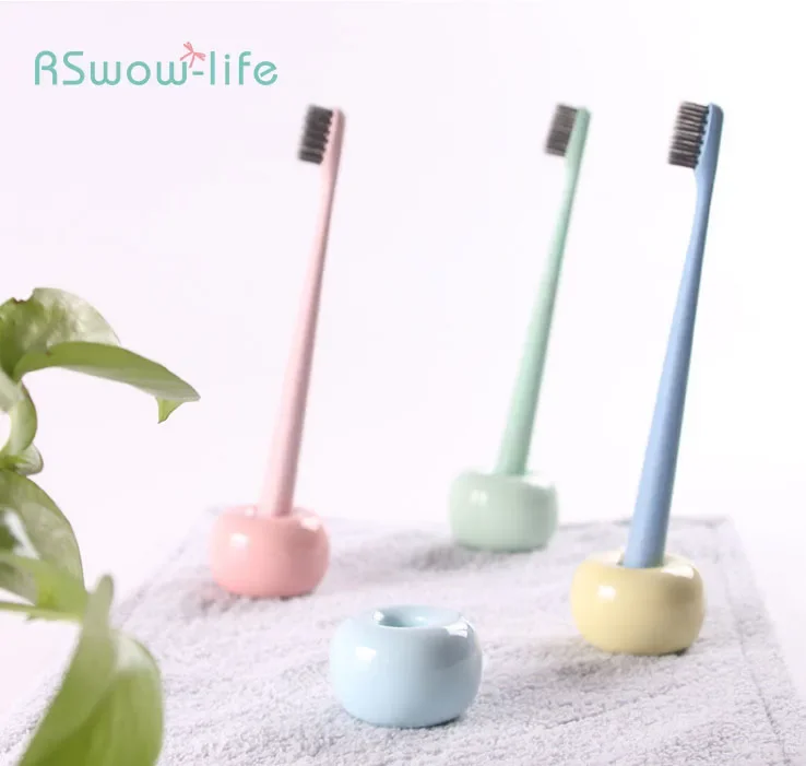 Ceramic Toothbrush Holder Creative Bathroom Toiletries Fashion Dental Seat Portable Dental Holder Family Bathroom Supplies
Ceramic Toothbrush Holder Creative Bathroom Toiletries Fashion Dental Seat Portable Dental Holder Family Bathroom Supplies