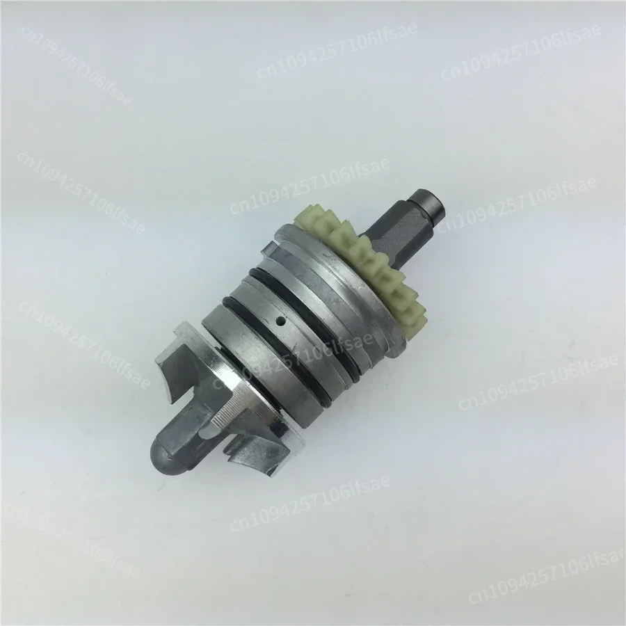For Lifan CG200 motorcycle water-cooled engine internal pump assembly
For Lifan CG200 motorcycle water-cooled engine internal pump assembly