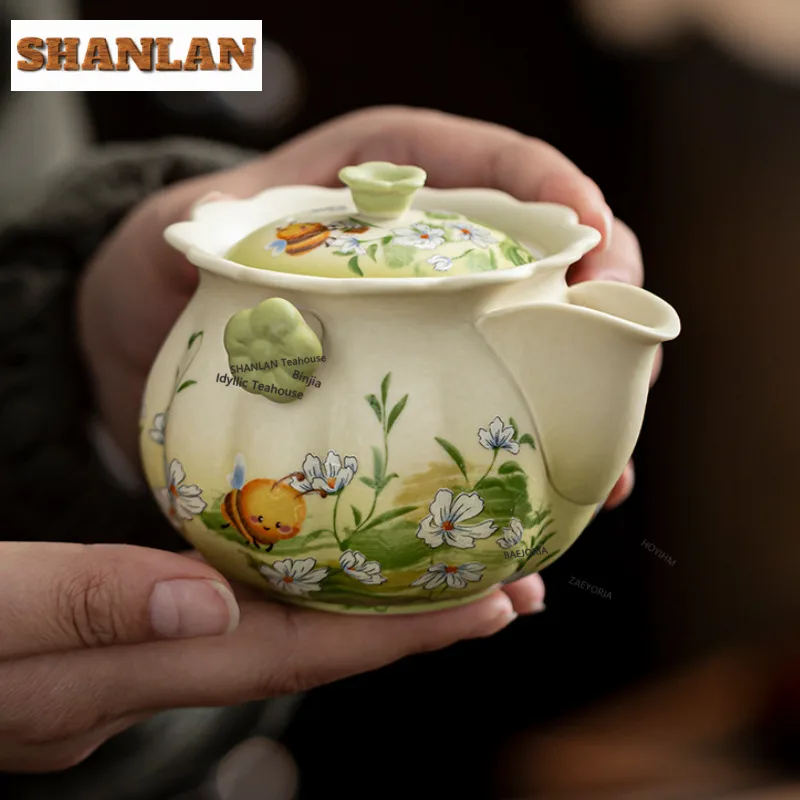 220ml Sweet Whispers Between Flowers Teapot Japanese Tea Infuser Pot Tea Soaking Kettle With Filter Chinese Tea Tea Items Craft
220ml Sweet Whispers Between Flowers Teapot Japanese Tea Infuser Pot Tea Soaking Kettle With Filter Chinese Tea Tea Items Craft