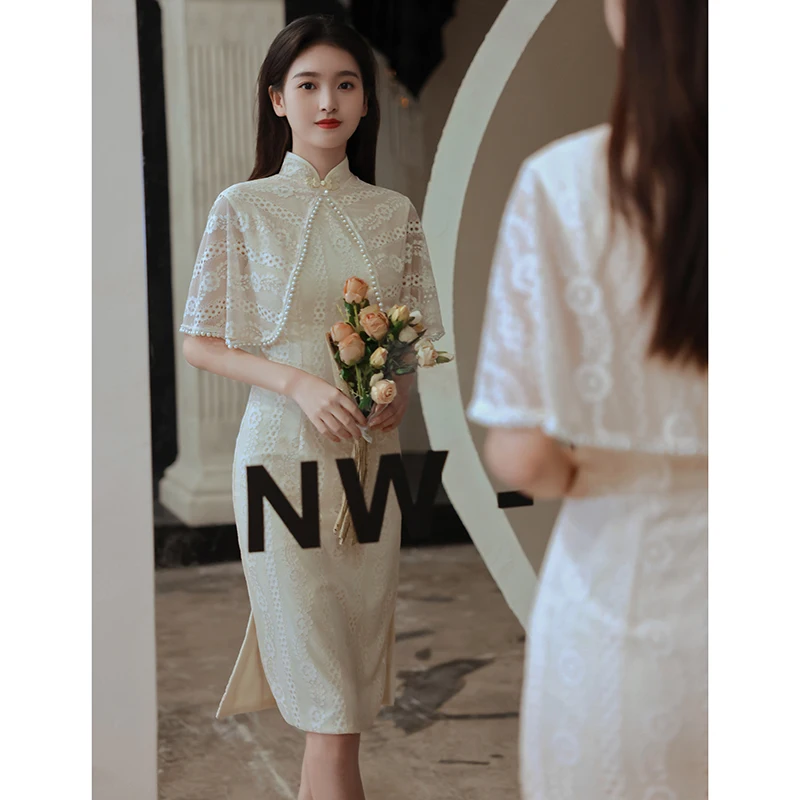 Elegant Short Qipao Evening Dress for Women Wedding Ceremony Reception Formal Ball Gown mid Waist Short Sleeve Pearl Embellished
Elegant Short Qipao Evening Dress for Women Wedding Ceremony Reception Formal Ball Gown mid Waist Short Sleeve Pearl Embellished