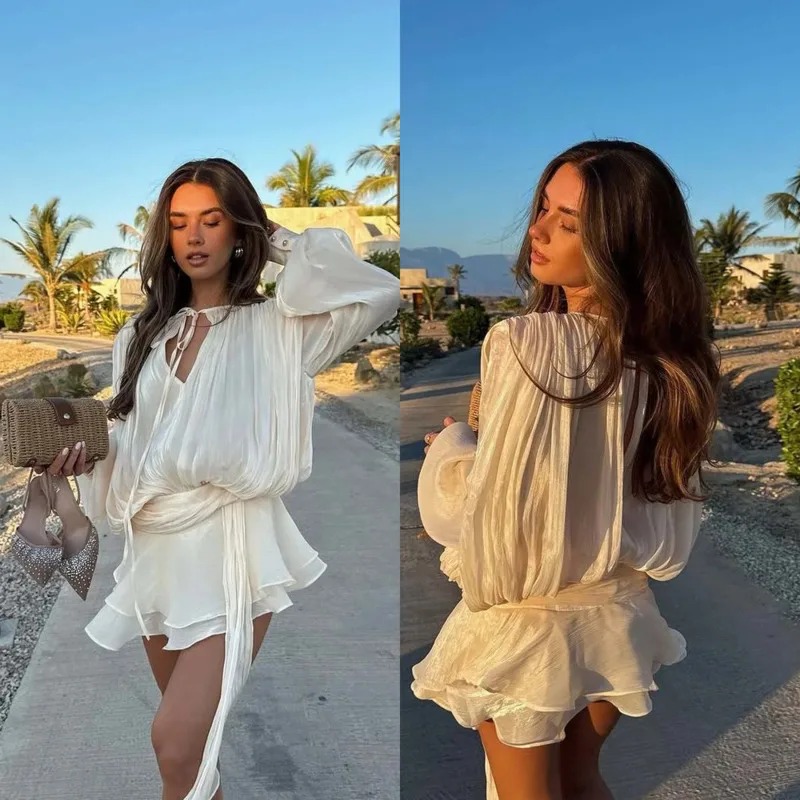 Elegant Lace Up Chiffon Top Vintage Flared Sleeve Ruffle Top Solid Color Shorts Two-piece Set Fashionable Women's Summer Dress
Elegant Lace Up Chiffon Top Vintage Flared Sleeve Ruffle Top Solid Color Shorts Two-piece Set Fashionable Women's Summer Dress