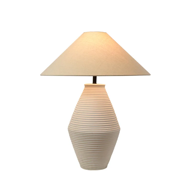 Pottery pot table lamp model room hotel homestay designer Japanese-style bedroom bedside new Chinese-style decorative night
Pottery pot table lamp model room hotel homestay designer Japanese-style bedroom bedside new Chinese-style decorative night