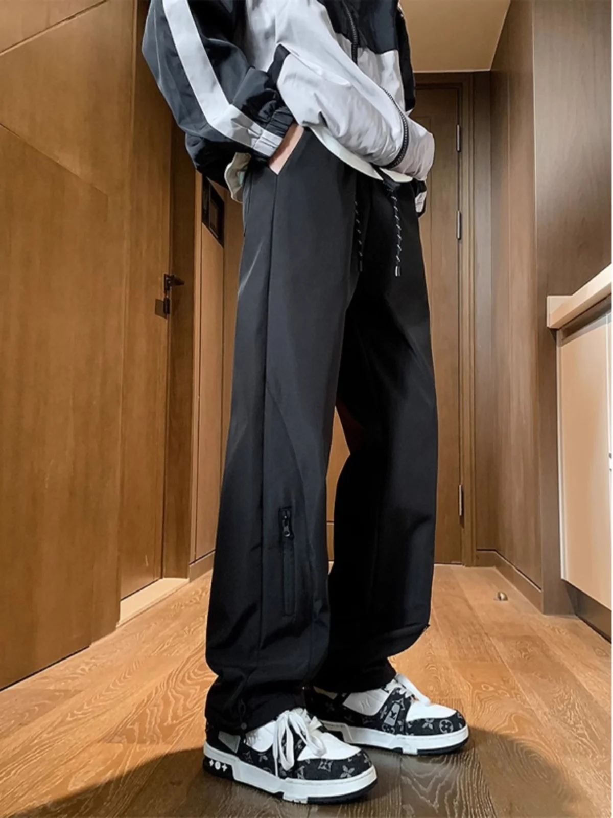 Утепленные мужские брюки для работы на открытом воздухе, повседневные прямые длинные брюки для весенне-осеннего сезона, черные
Утепленные мужские брюки для работы на открытом воздухе, повседневные прямые длинные брюки для весенне-осеннего сезона, черные