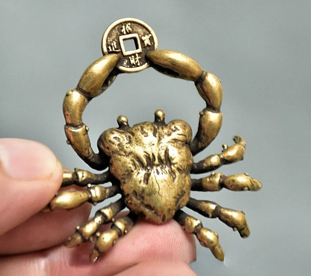 Old Chinese Copper Fengshui crab coin wealth Statue
Old Chinese Copper Fengshui crab coin wealth Statue