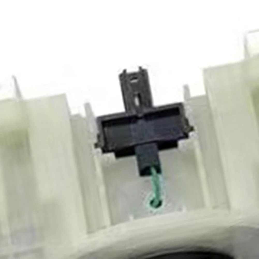 Для ISUZU NQR, NPR, NR-HD 2007-2021: Переключатель указателей поворота и стеклоочистителей, ABS, черный/белый, замена OEM 8980320683
Для ISUZU NQR, NPR, NR-HD 2007-2021: Переключатель указателей поворота и стеклоочистителей, ABS, черный/белый, замена OEM 8980320683