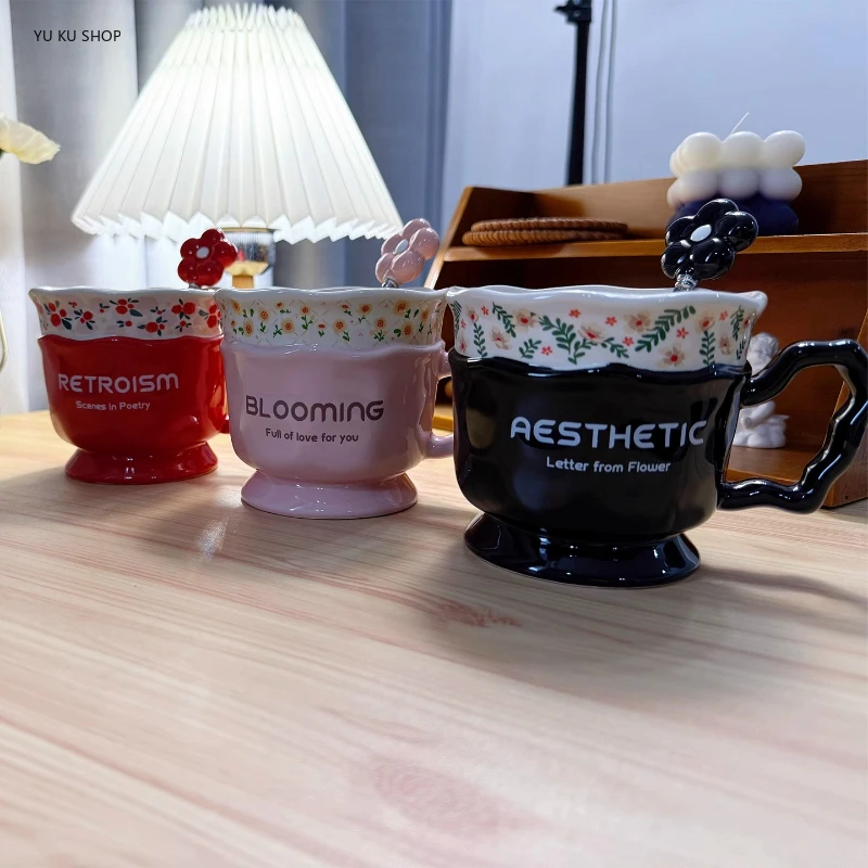 Retro Floral Ceramic Mug with Spoon Espresso Coffee Cup Office Breakfast Festival Coffee Cup Teacup Gift Tabletop Decoration
Retro Floral Ceramic Mug with Spoon Espresso Coffee Cup Office Breakfast Festival Coffee Cup Teacup Gift Tabletop Decoration