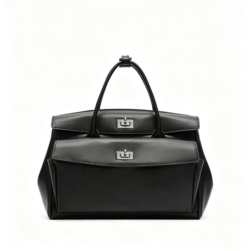 Brand Design Cowhide Leather Women Shoulder Bags Top Quality Genuine Leather Handbags Women Fashion Silver Buckle Tote Bags
Brand Design Cowhide Leather Women Shoulder Bags Top Quality Genuine Leather Handbags Women Fashion Silver Buckle Tote Bags