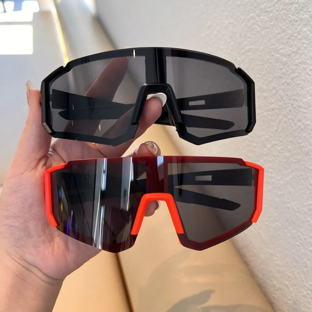 UV Sandproof Cycling Sunglasses Clear Anti Radiation Lens Outdoor Sport Goggle Popular Punk Protection Windproof Glasses
UV Sandproof Cycling Sunglasses Clear Anti Radiation Lens Outdoor Sport Goggle Popular Punk Protection Windproof Glasses