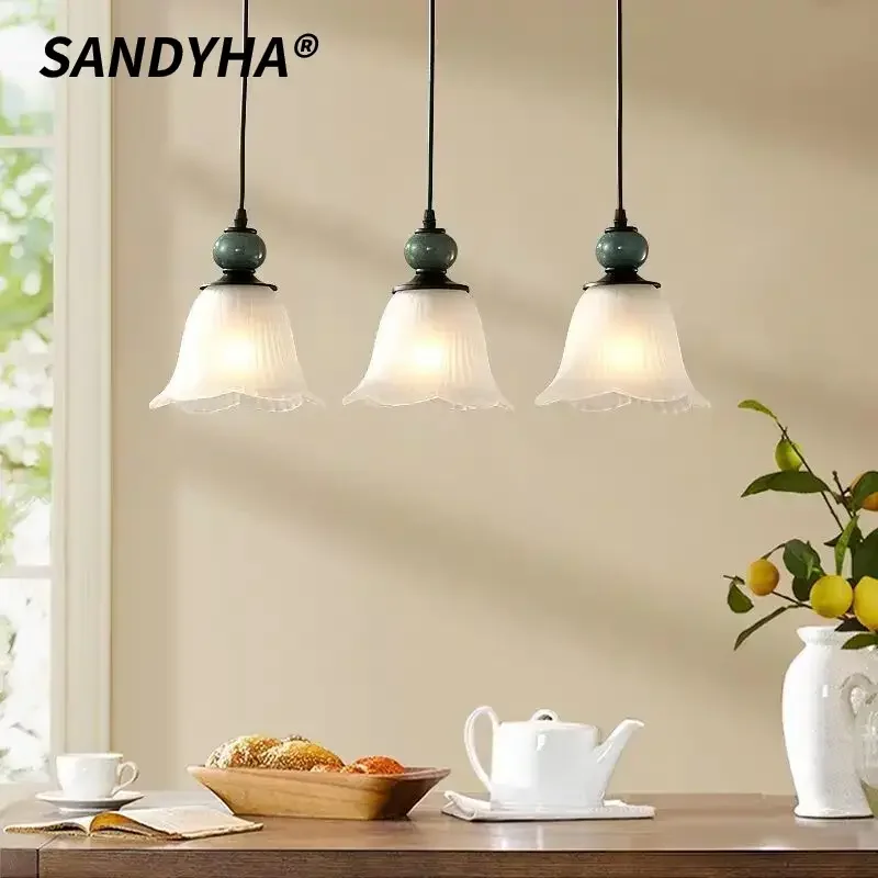 SANDYHA American Country Chandelier Simple Ceramic Retro Pendant Light for Living Room Dining Room Bar Indoor LED Lighting Decor
SANDYHA American Country Chandelier Simple Ceramic Retro Pendant Light for Living Room Dining Room Bar Indoor LED Lighting Decor
