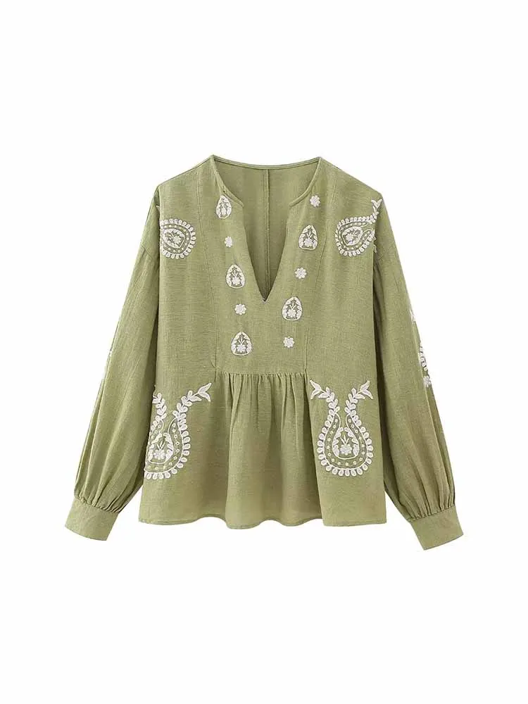 Women New Fashion Pleated Embroidered decoration Casual Blouses Vintage Long Sleeve Female Shirts Chic Tops 5770/036
Women New Fashion Pleated Embroidered decoration Casual Blouses Vintage Long Sleeve Female Shirts Chic Tops 5770/036