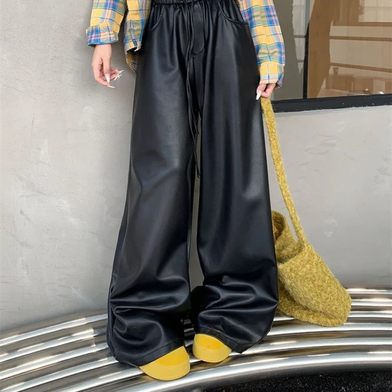 Black Leather Pants Casual Pants for Women in Autumn and Winter, High Waist Slimming Straight Leg Loose Wide Leg Floor Pants
Black Leather Pants Casual Pants for Women in Autumn and Winter, High Waist Slimming Straight Leg Loose Wide Leg Floor Pants