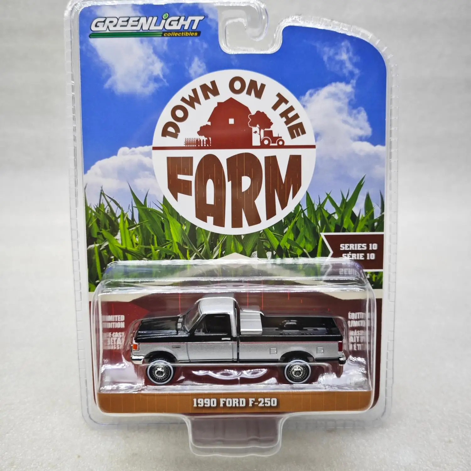 1:64 1990 Ford F-250 Высокая имитация сплава, модель автомобиля, Коллекционная игрушка, подарок, сувенир, украшение для дисплея
1:64 1990 Ford F-250 Высокая имитация сплава, модель автомобиля, Коллекционная игрушка, подарок, сувенир, украшение для дисплея