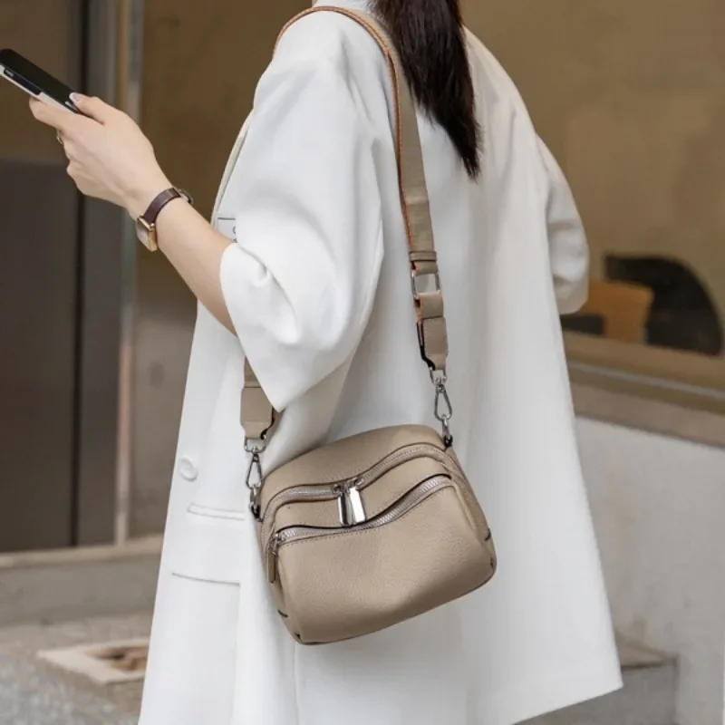 Genuine Leather Small Phone Bag Fashion Casual Shoulder Crossbody Real TOGO Cowhide Bag Women's Versatile Messenger Shell Bag
Genuine Leather Small Phone Bag Fashion Casual Shoulder Crossbody Real TOGO Cowhide Bag Women's Versatile Messenger Shell Bag