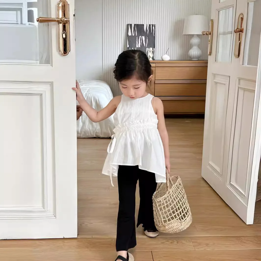 24 New Girl's Pure Korean Edition Fashion Tank Top Doll Children's Summer Sleeveless Shirt
24 New Girl's Pure Korean Edition Fashion Tank Top Doll Children's Summer Sleeveless Shirt