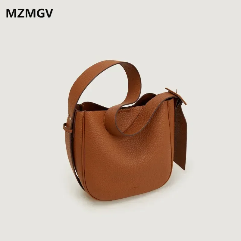 Autumn Vintage Lychee Pattern Solid Bucket Bag for Women 2025 Luxury Designer Fashion Shoulder Bag Female Daily Commuter Bag
Autumn Vintage Lychee Pattern Solid Bucket Bag for Women 2025 Luxury Designer Fashion Shoulder Bag Female Daily Commuter Bag