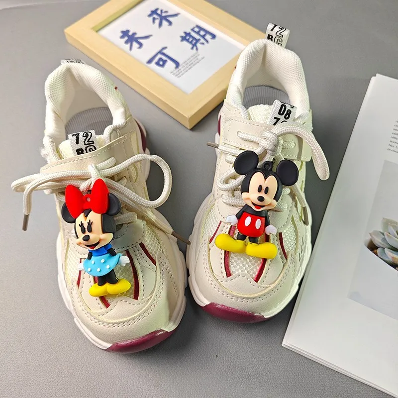Детская повседневная обувь, кроссовки, сетчатые туфли на плоской подошве с Микки Маусом, весенняя обувь с героями мультфильмов для детей, нескользящая белая обувь, размер 26-37 
Детская повседневная обувь, кроссовки, сетчатые туфли на плоской подошве с Микки Маусом, весенняя обувь с героями мультфильмов для детей, нескользящая белая обувь, размер 26-37