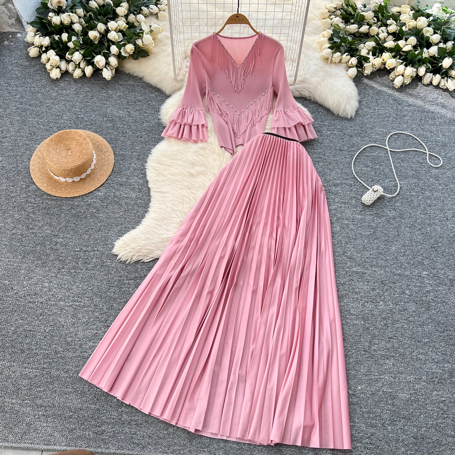 Elegant Sexy High Waist tassel flare sleeve Vacation Vestidos Slim Women Party Ceremonial Dress Two Piece Set
Elegant Sexy High Waist tassel flare sleeve Vacation Vestidos Slim Women Party Ceremonial Dress Two Piece Set