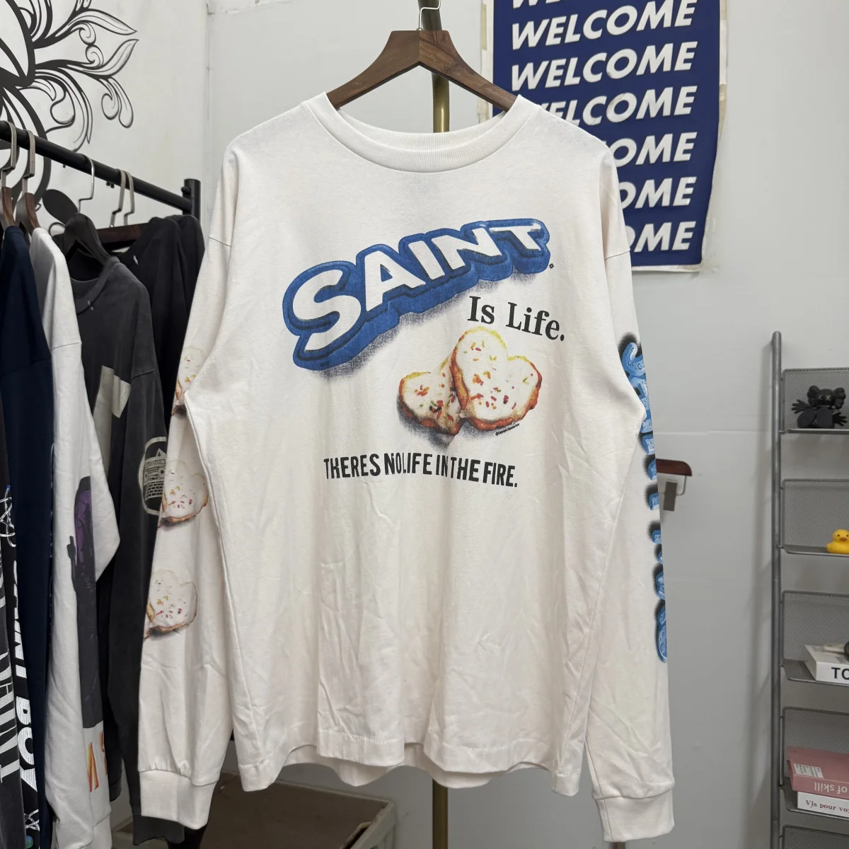 Ретро-футболка с длинным рукавом и принтом в виде сердца, с узором Oreo, в американском стиле, для мужчин и женщин, повседневная, хлопковая, с круглым вырезом, для молодежи
Ретро-футболка с длинным рукавом и принтом в виде сердца, с узором Oreo, в американском стиле, для мужчин и женщин, повседневная, хлопковая, с круглым вырезом, для молодежи