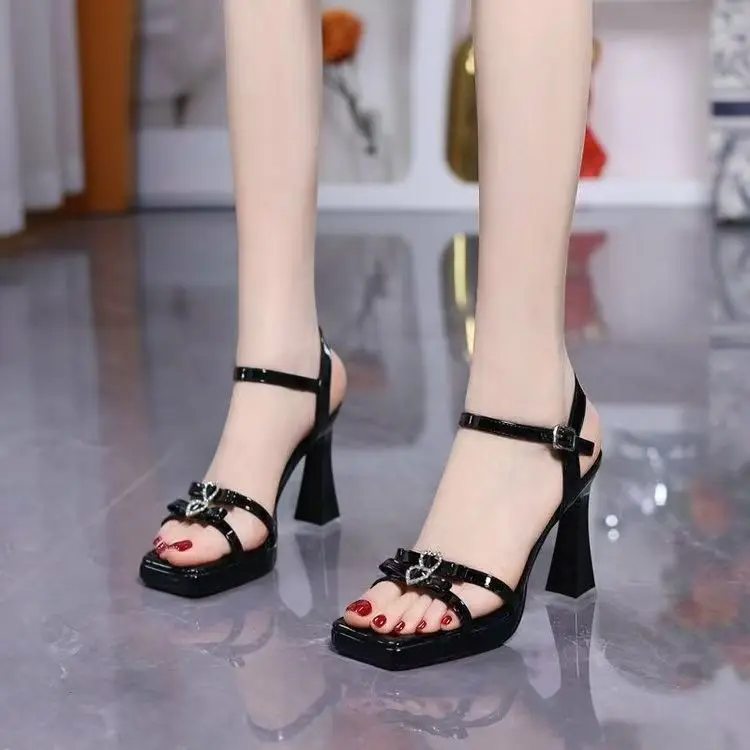 Women Open Toe Stiletto Heel Party Sandals with Rhinestones Summer High Heel Dress Sandals Zapatos De Verano Mujer Zapatos Mujer
Women Open Toe Stiletto Heel Party Sandals with Rhinestones Summer High Heel Dress Sandals Zapatos De Verano Mujer Zapatos Mujer