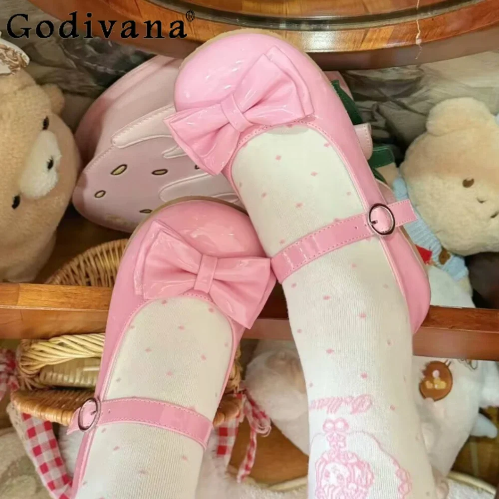 Girls Lolita Womens Shoes Cute Bow Mid-heel Round Head Single Shoe Low Heel Summer Heels
Girls Lolita Womens Shoes Cute Bow Mid-heel Round Head Single Shoe Low Heel Summer Heels