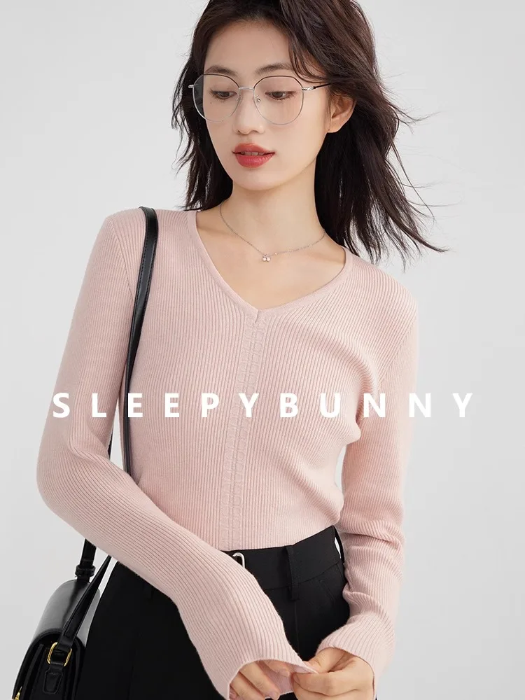 Elegant Modal Knit Top for Women Slim Fit V-Neck Pullover Sweater Casual Solid Color Base Layer Shirt Spring Office Daily Wear
Elegant Modal Knit Top for Women Slim Fit V-Neck Pullover Sweater Casual Solid Color Base Layer Shirt Spring Office Daily Wear