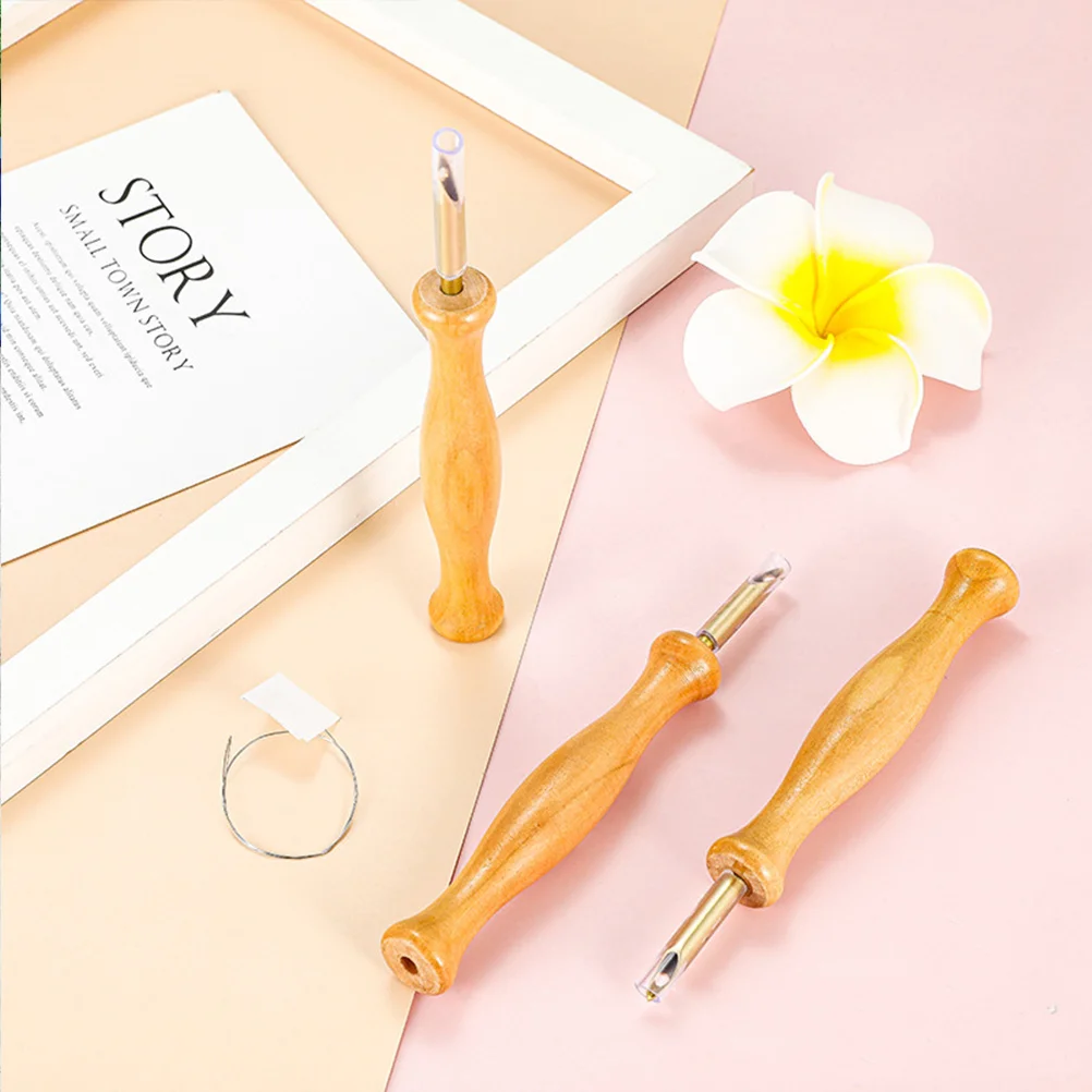 1Set Embroidery Punch Needle Set with Threaders Wooden Handle Comfort Grip No Snagging DIY Sewing Craft Kit for Knitting Felting
1Set Embroidery Punch Needle Set with Threaders Wooden Handle Comfort Grip No Snagging DIY Sewing Craft Kit for Knitting Felting