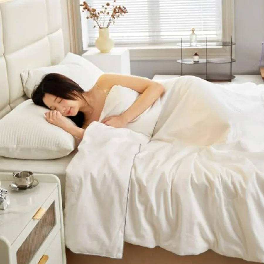 Pure Mulberry Silk Comforter Size for All Season, 100% Natural Long Strand Silk Fill Duvet, Luxury Bedding, Noiseless Cotton Sh
Pure Mulberry Silk Comforter Size for All Season, 100% Natural Long Strand Silk Fill Duvet, Luxury Bedding, Noiseless Cotton Sh