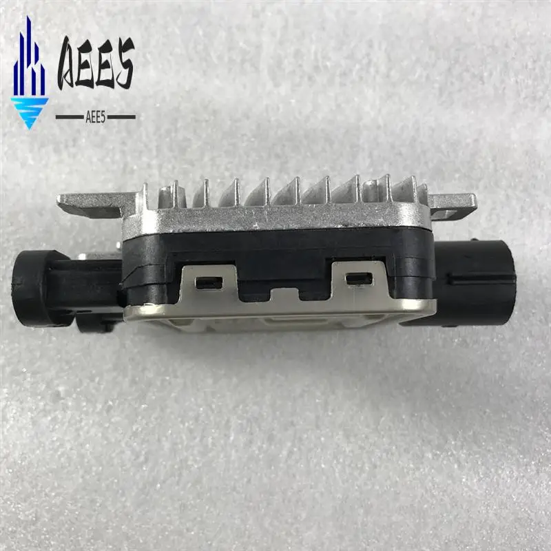 AEE5-Car Cooling Control Module For Land Rover Evoque Volvo S60 S80 V70 XC60 940009402 940009403
AEE5-Car Cooling Control Module For Land Rover Evoque Volvo S60 S80 V70 XC60 940009402 940009403