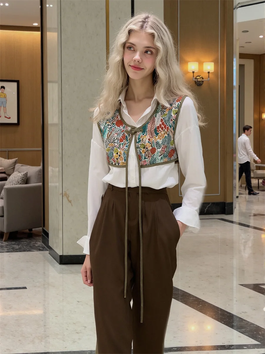 Women'S Waistcoats Vests Lady Crop Top Embroidery All-Match Autumn Elegant White Cotton Buttoned Knitted Beige Bohemian Style
Women'S Waistcoats Vests Lady Crop Top Embroidery All-Match Autumn Elegant White Cotton Buttoned Knitted Beige Bohemian Style