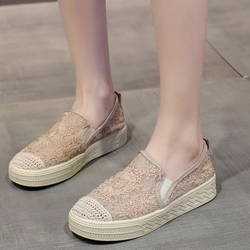 Korean Designer Luxury Flat Slip On Shoes for Women Trends 2025 Deals Offers High Quality Casual Cheap New Woman Footwear Sale
Korean Designer Luxury Flat Slip On Shoes for Women Trends 2025 Deals Offers High Quality Casual Cheap New Woman Footwear Sale