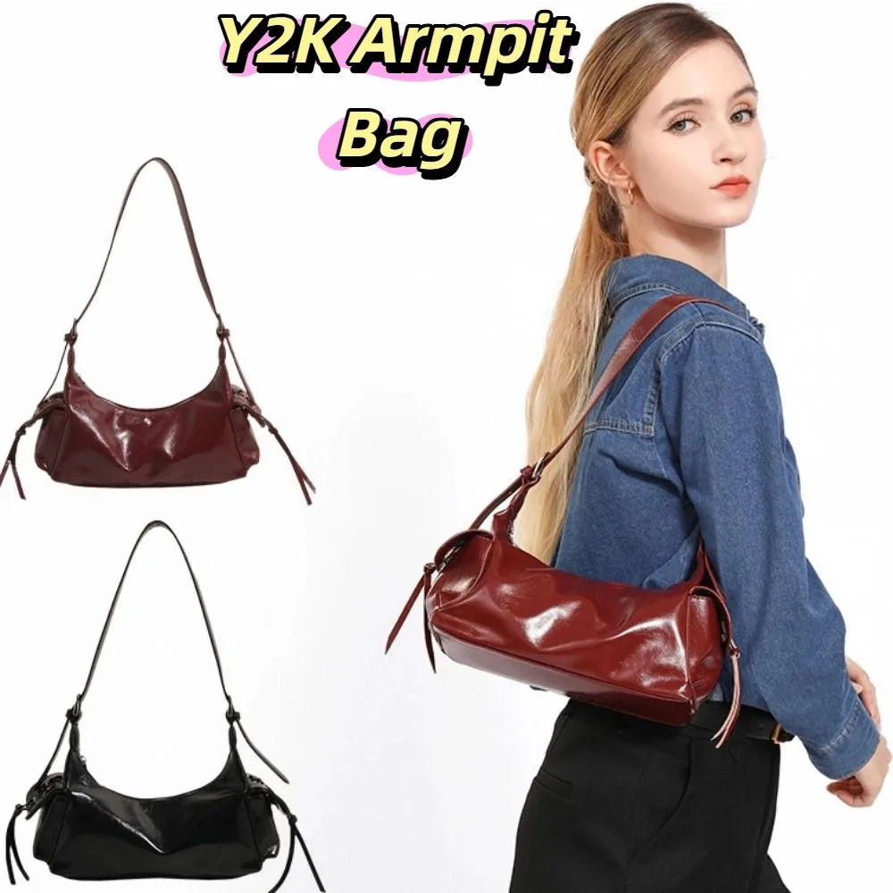 Tote Bag Casual Punk Underarm Bag Retro Double Pocket Pillow Handbag Large Capacity Solid Color Y2K Armpit Bag Portable
Tote Bag Casual Punk Underarm Bag Retro Double Pocket Pillow Handbag Large Capacity Solid Color Y2K Armpit Bag Portable
