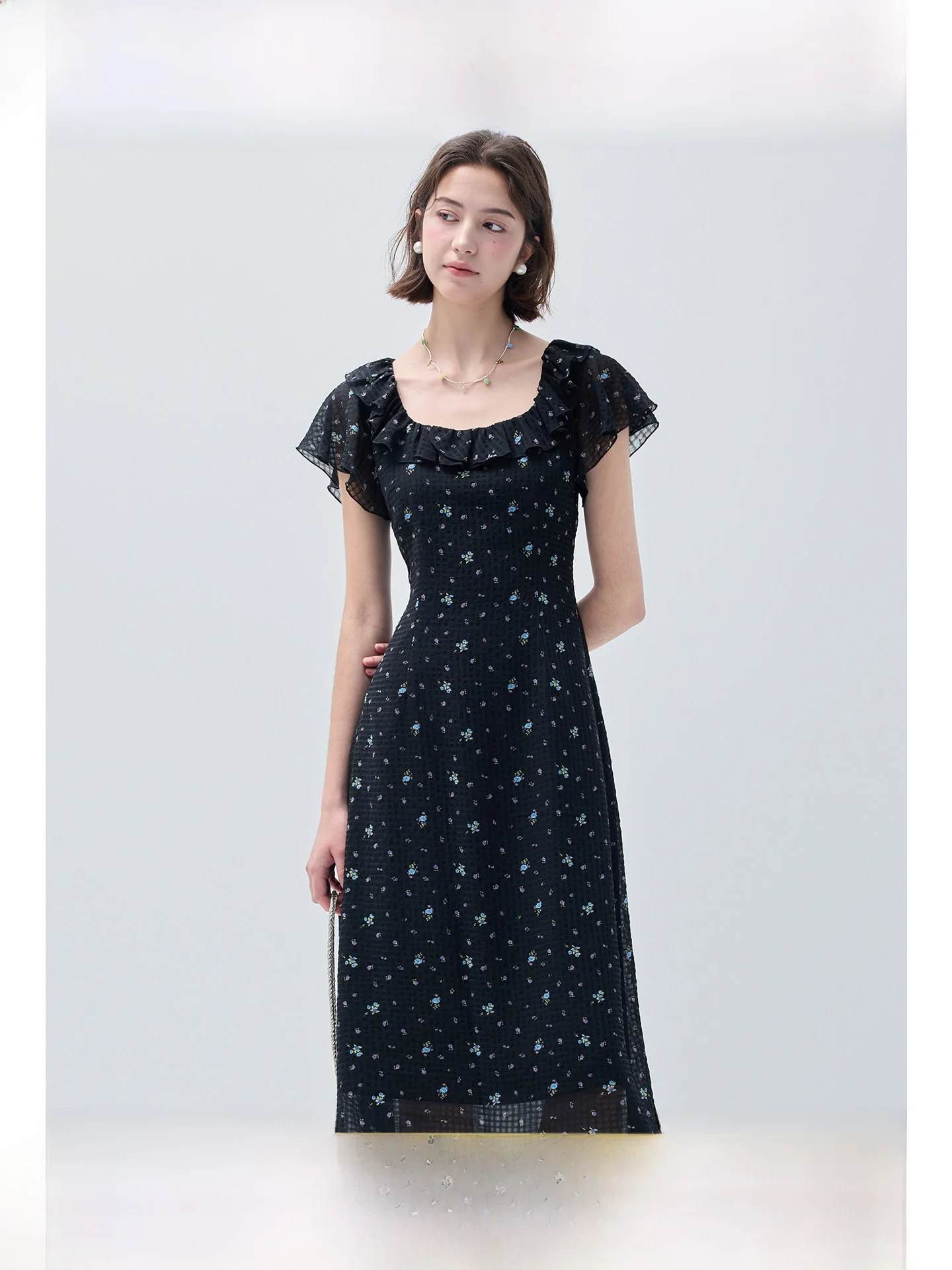 Large Size Women's Floral Print Chiffon Dress Square Collar Waist Cinched Commute Friendly Summer Long Skirt by Ruige
Large Size Women's Floral Print Chiffon Dress Square Collar Waist Cinched Commute Friendly Summer Long Skirt by Ruige